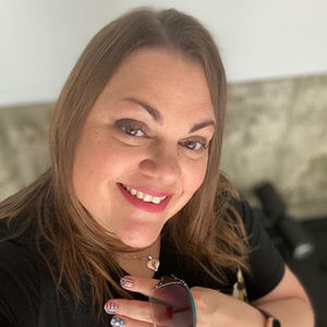 Meet your Posher, Beth